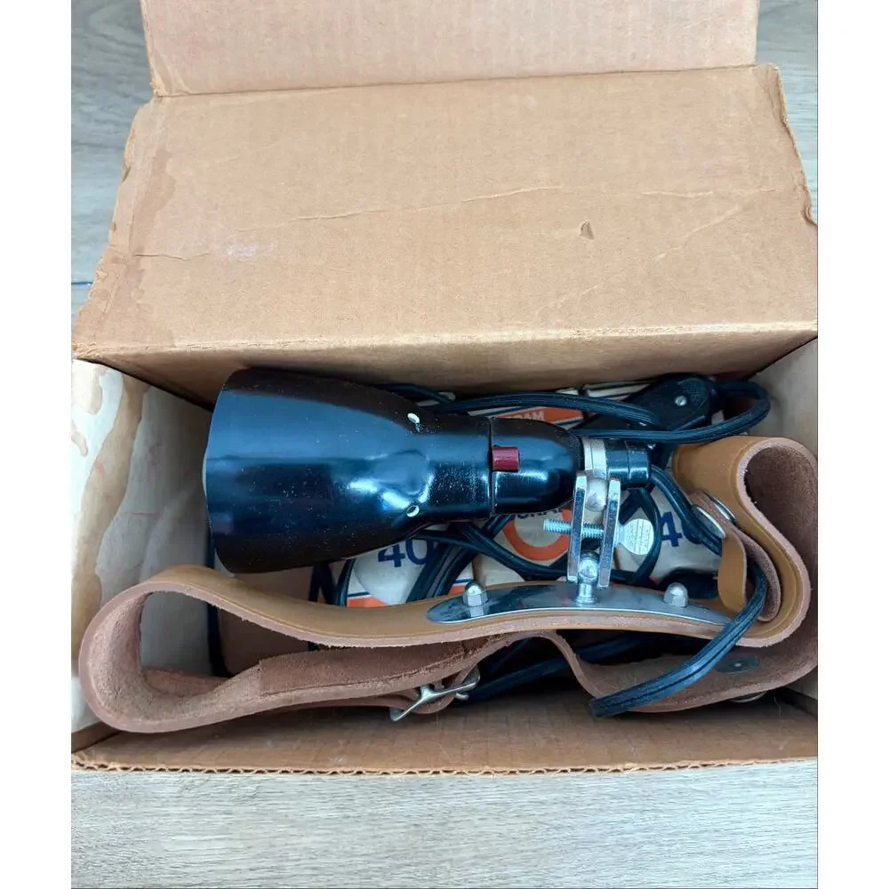Vintage Osram Headlamp w/ Leather Strap & 4x 40W Bulbs Bundle